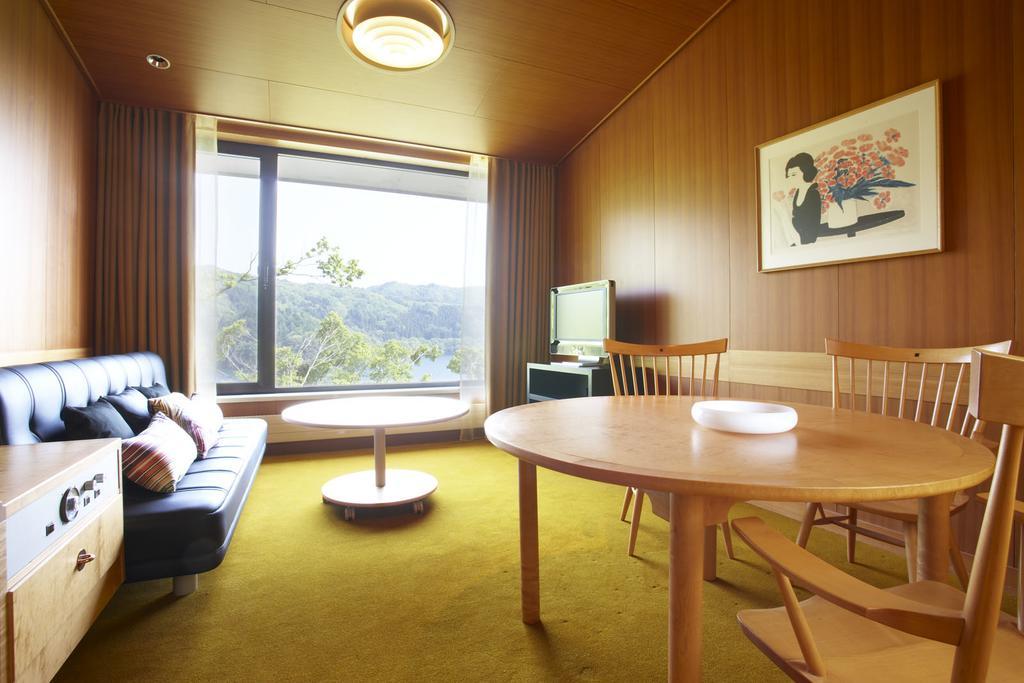 Nojiriko Hotel El Bosco Shinano  Екстер'єр фото